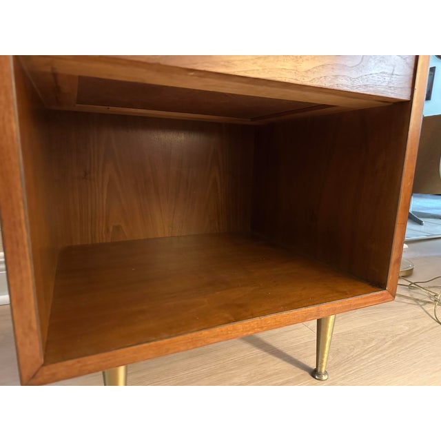 Brown Widdicomb Mid Century Cube Nightstands - A Pair For Sale - Image 8 of 12