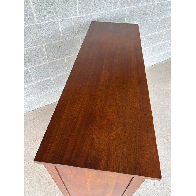 Craftique Mahogany Federal Style 54" Sideboard-Buffet For Sale - Image 4 of 17
