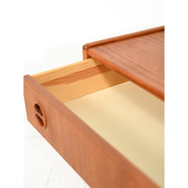 Wood Scandinavian Bedside Table, 1950s For Sale - Image 7 of 9