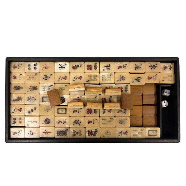 Mid-20th Century Vintage Chinese Mah-Jong Game Set For Sale In Los Angeles - Image 6 of 10