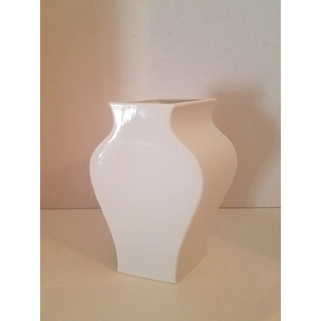 Contemporary Vintage Knobler Porcelain Slanted Contemporary Vase For Sale - Image 3 of 6