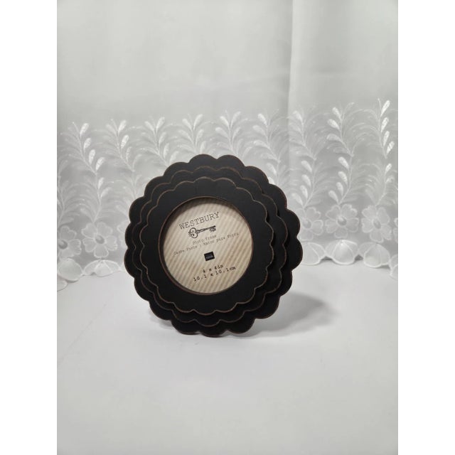 Wood Westbury Black Scalloped Wood Photo Frame – 4x4" Picture, Vintage Shabby Chic Gothic Style For Sale - Image 7 of 8