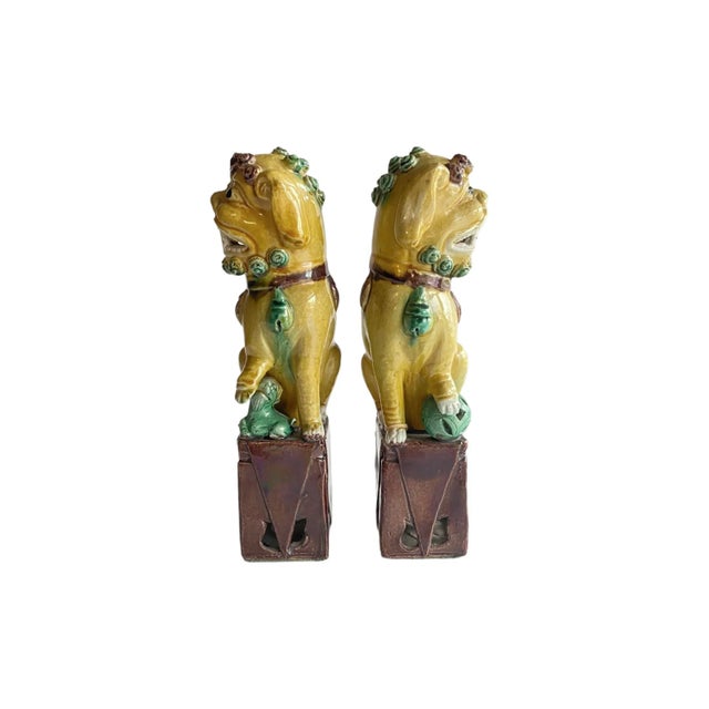 Antique Chinese Foo Dog / Guardian Lion Mustard and Green Figurines - a Pair For Sale In Chicago - Image 6 of 12