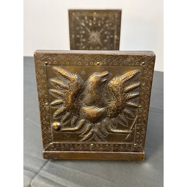 Traditional Antique Edwardian Brass & Wood Expandable Imperial Eagle Bookends Book Rack, Circa 1900 For Sale - Image 3 of 12