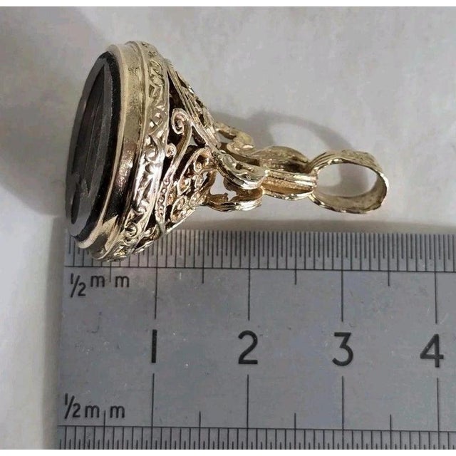 Mid-Century 9ct Gold Charm and Seal from Franklin Mint, London, 1967 For Sale - Image 18 of 18