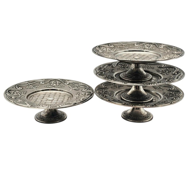1930s English Silver-Plated Tudor Rose Pedestal Display Stands — Registered Design 7" - Set of Four For Sale - Image 4 of 18