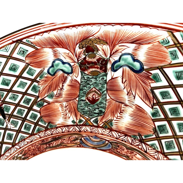 Antique Meiji Period Imari Charger Featuring a Nanban Presentation of Black Ships and Portuguese Merchants and Sailors For Sale - Image 15 of 18