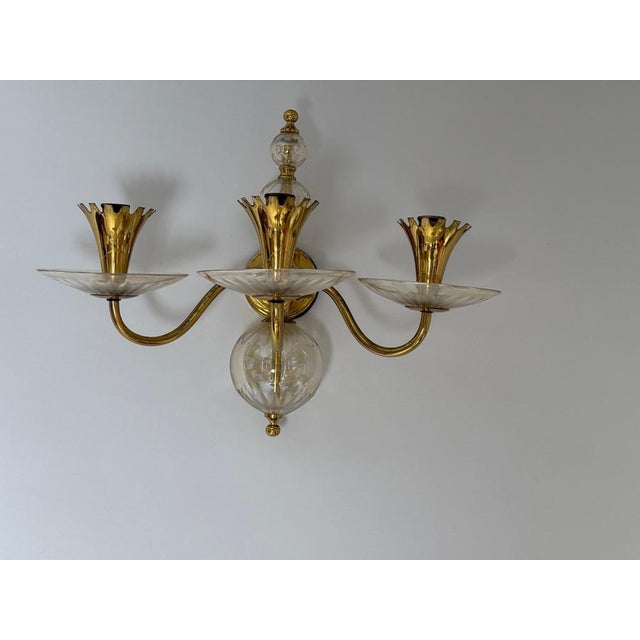 Crystal and Brass Wall Sconce with Glass by Lightolier, 1950s For Sale - Image 12 of 18
