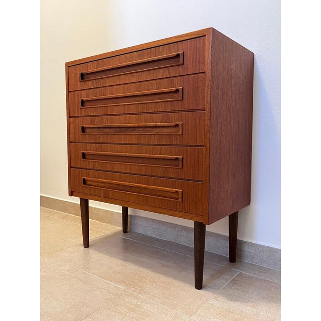 Mid-Century Scandinavian Teak Chest of Drawers, Denmark, 1960s For Sale - Image 4 of 7