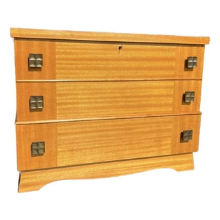 Mid Century Roos Sweetheart Cedar Chest For Sale