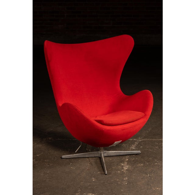 Modern Vintage After-Arne Jacobsen “Egg” Chair in Red Upholstery For Sale - Image 3 of 8