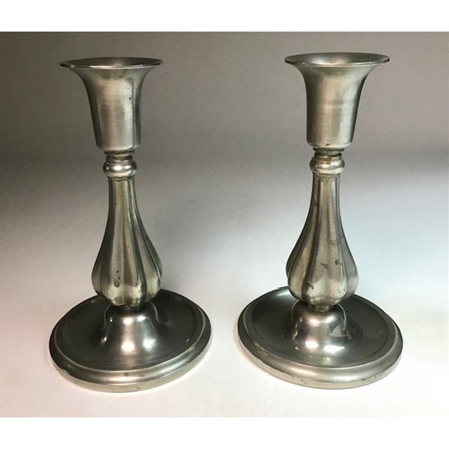 Sylvia Stave's work for Hallberg is highly regarded for its geometric simplicity and avant-garde Art Deco style. This...