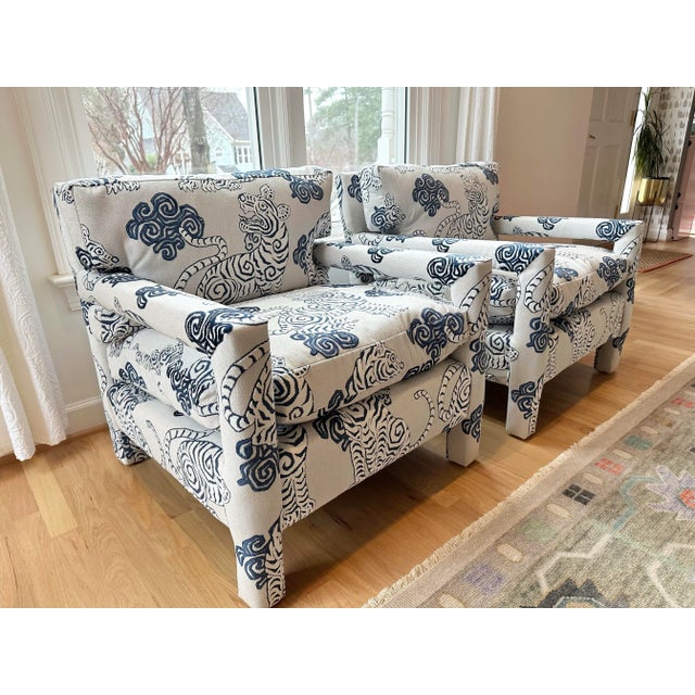 Mid-Century Modern Mid-Century Modern Baughman Style Parsons Chairs With Ethan Allen Tenzing Silver Fabric- Set of 2 For Sale - Image 3 of 12
