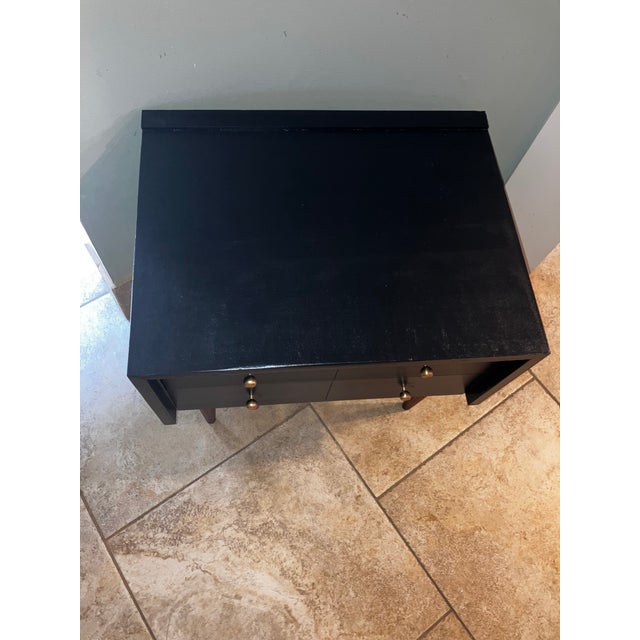 Mid Century Modern Nightstand For Sale In New York - Image 6 of 9