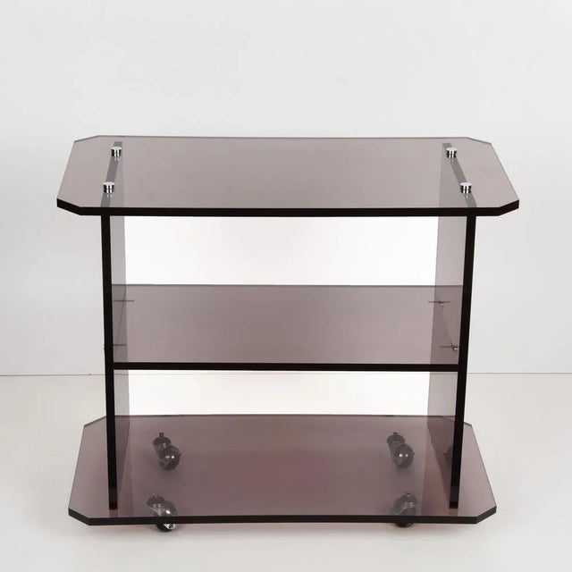 Mid-Century Italian Smoked Acrylic Glass Serving Trolley, 1980s For Sale - Image 4 of 18