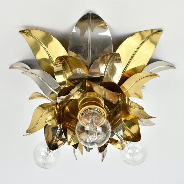 Late 20th Century Vintage Mid Century Modern Maison Jansen Style Flush Mount | Gold Silver Brass Aluminium Flower Ceiling Light Fixture Lamp | Bagues Banci Italian For Sale - Image 5 of 10