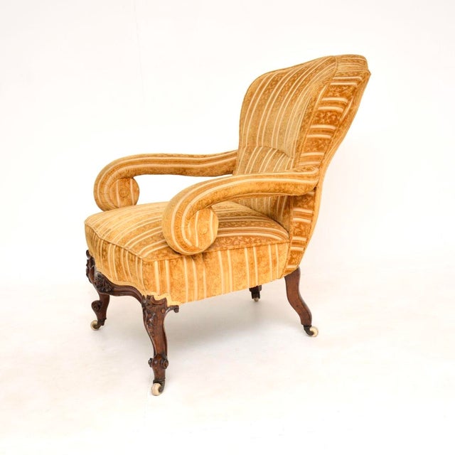 Antique Victorian Carved Walnut Chair, 1860s For Sale - Image 4 of 11