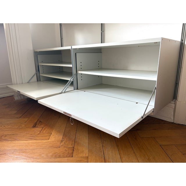 Bookshelf with 16 Shelves by Dieter Rams for Vitsoe, Germany, 1960s For Sale - Image 9 of 13