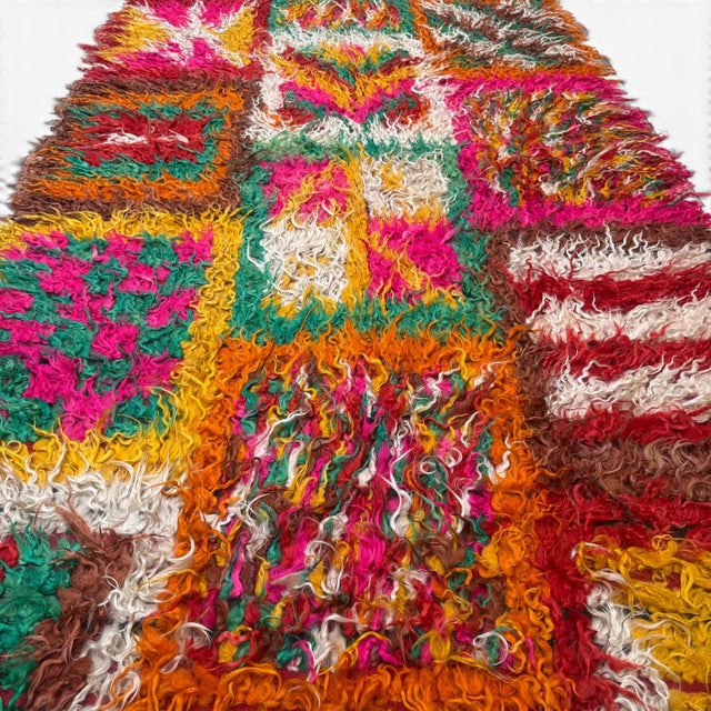 Mid-Century Modern Vintage Filikli Tulu Rug | Long Pile Rug With Patchwork Design | 5x8 For Sale - Image 3 of 5