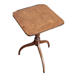 Antique Tiger Maple Federal Style Single Drawer Occasional Table Bench Made For Sale