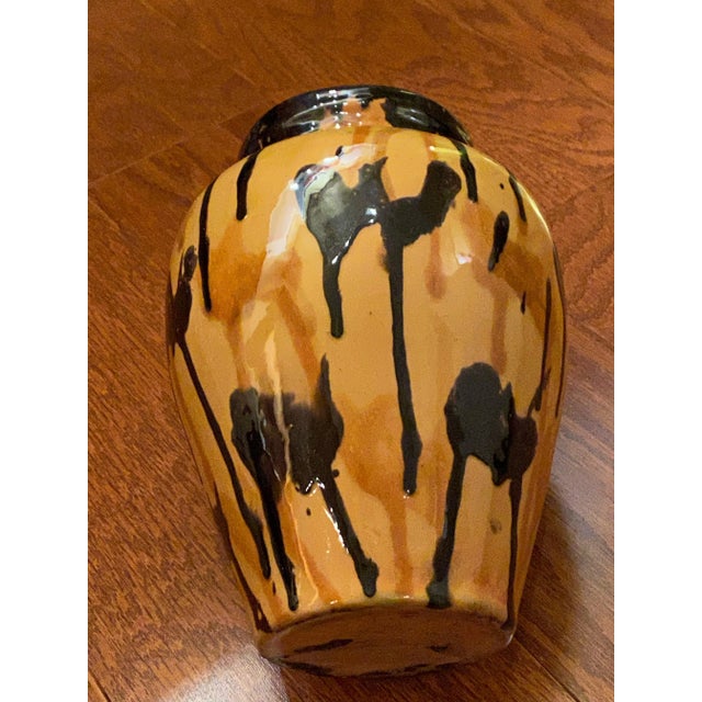 Mexican Vintage 1970s Brena Oaxaca Mexico Deco Tricolor Drip Glaze Vase For Sale - Image 3 of 10