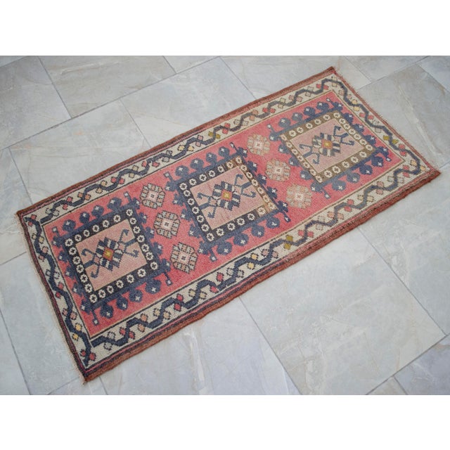 1970s Hand Knotted Door Mat, Entryway Rug, Bath Mat, Kitchen Decor, Small Rug, Turkish Rug - 1′10″ × 3′10″ For Sale - Image 12 of 13
