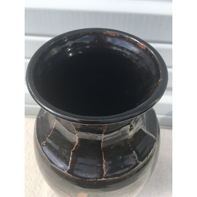 Ceramic Mid Century Artisan Studio Pottery Vase. For Sale - Image 7 of 11