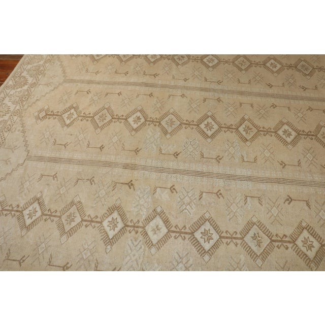 Mid 20th Century Turkish Anatolian Rug - 8'11" x 12' For Sale - Image 4 of 18