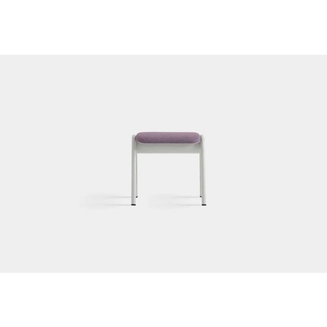 Zum stool by pepe albargues designed by carlos jiménez dimensions: d 35 x w 49 x d 46 cm. Materials: aluminum, foam,...