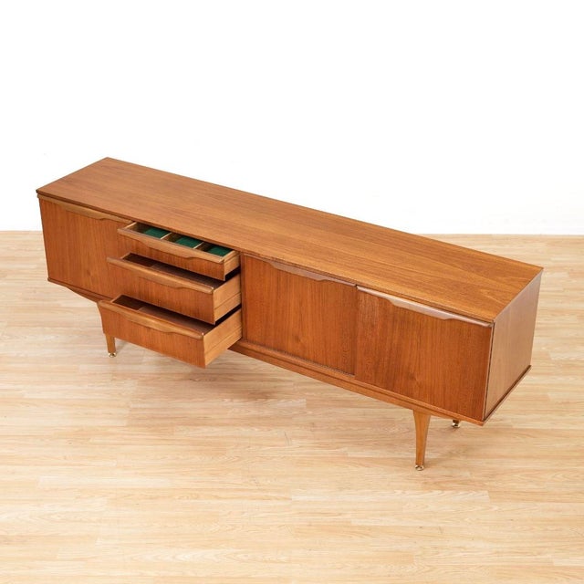Mid Century Credenza by Stonehill Furniture in Teak For Sale In Los Angeles - Image 6 of 10