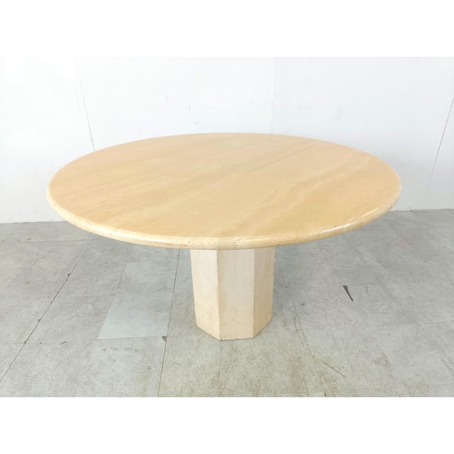Mid-Century Modern Italian Round Travertine Dining Table, 1970s For Sale - Image 3 of 11