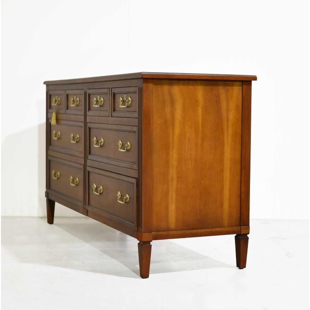 Brown Mid Century 8 Drawer Chest by Henredon Heritage For Sale - Image 8 of 12