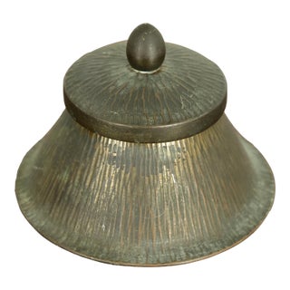 Roycroft Arts & Crafts Brass Over Copper Inkwell, Circa 1920s For Sale