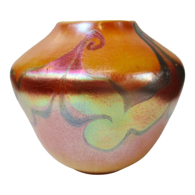 Lct Tiffany Vase Circa 1890s' For Sale