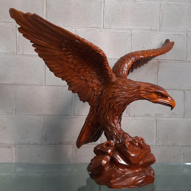 Large Golden Eagle Sculpture, 2000s, Wood For Sale - Image 4 of 18