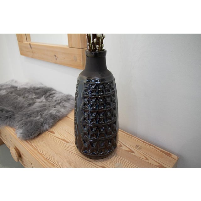 Large Danish Ceramic Vase in Blue Glaze by Einar Johansen for Søholm, 1960s For Sale - Image 12 of 18