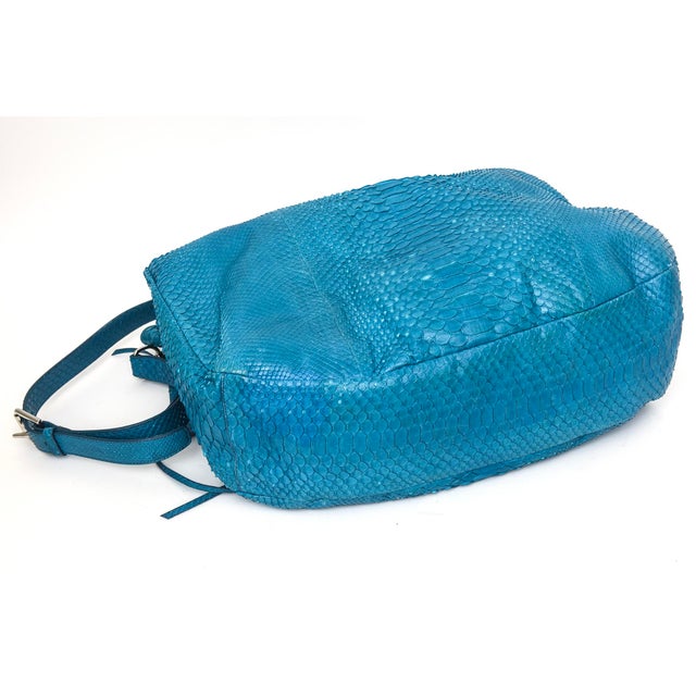 Ralph Lauren 2000 Turquoise Python Shoulder Bag With Horn Top Handle For Sale In Miami - Image 6 of 14