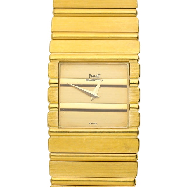 Piaget Vintage Piaget Polo 7131 C 701 18k Gold Integral Bracelet Watch For Sale - Image 4 of 14