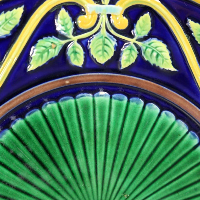 George Jones Majolica Dog Rose Plate For Sale - Image 6 of 6