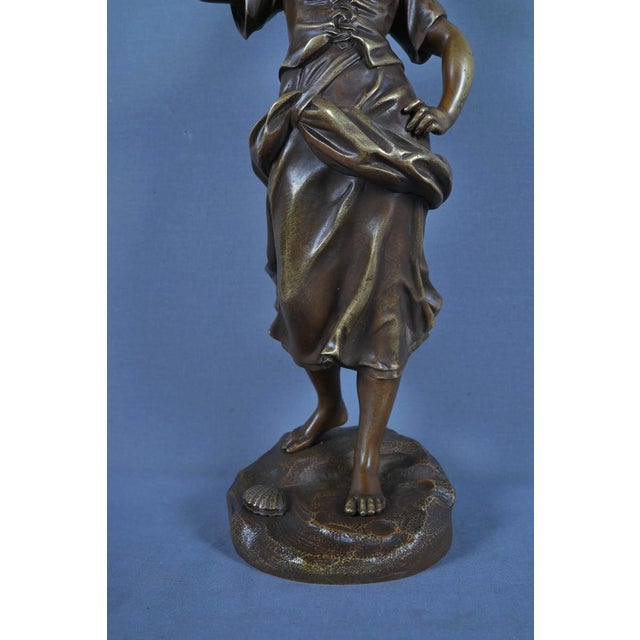 Bronze Fisherwoman by Giraud, 19th Century For Sale - Image 6 of 17