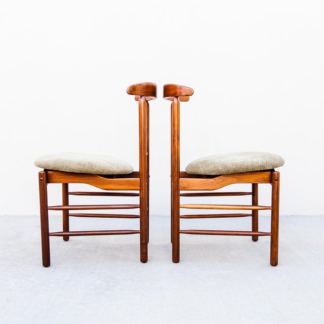 Restored 1950s Greta Grossman Walnut Dining Chairs by Glenn of California For Sale In Los Angeles - Image 6 of 15