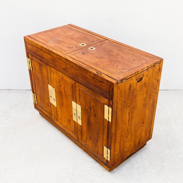 Vintage Mid Century Henredon Campaign Style Bar Cabinet With Brass Accents For Sale - Image 9 of 12