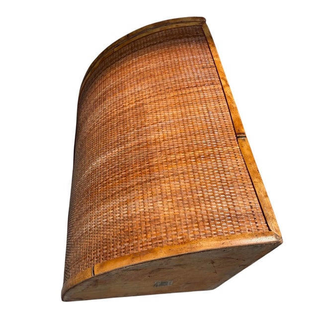 Rattan Corner Hamper Basket With Triangular Design. For Sale In Miami - Image 6 of 7