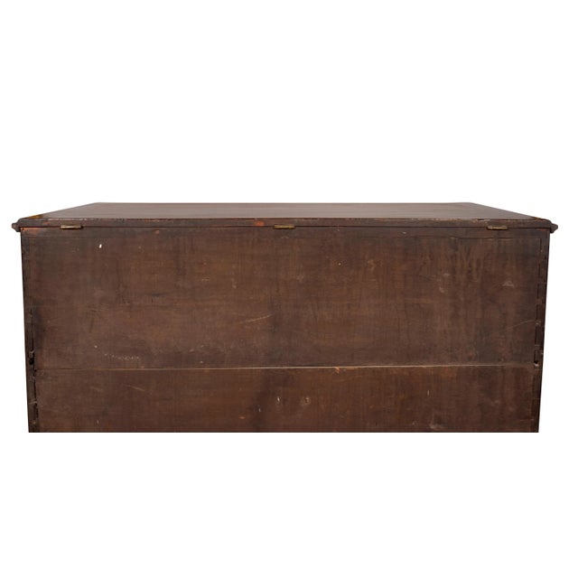 Late 18th Century Irish Georgian Mahogany Blanket Chest For Sale - Image 10 of 13