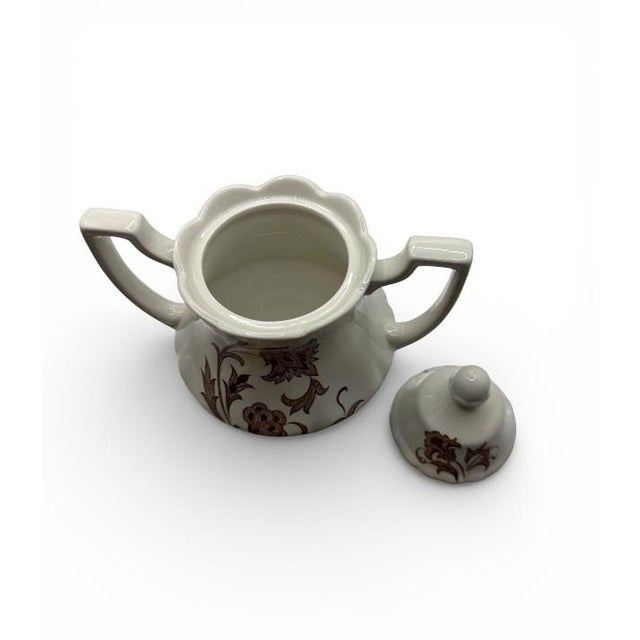 1960s Vintage MCM Royal Staffordshire J&g Meakin “Windsong” Creamer + Lidded Sugar For Sale - Image 5 of 10