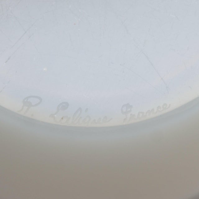 1920s Tourterellès Opalescent Glass Vase by René Lalique, 1920s For Sale - Image 5 of 7