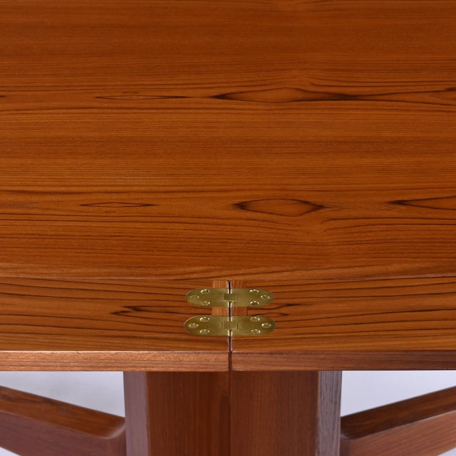 Refinished Expanding Oval Danish Modern Teak Flip-Flap Dining Table by Dyrlund For Sale - Image 14 of 15