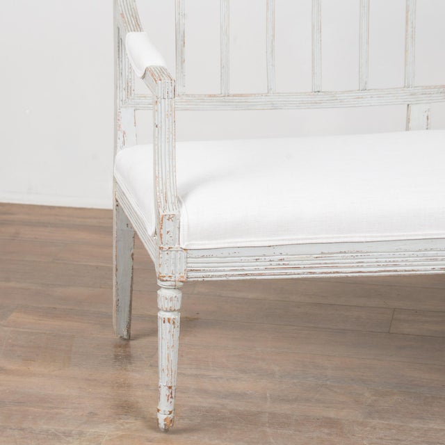 19th Century Swedish Gustavian Gray Painted Bench For Sale - Image 4 of 18