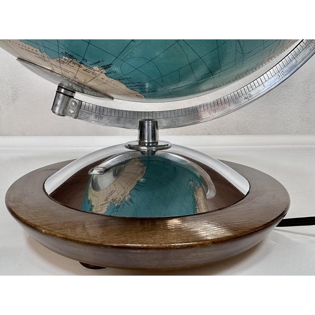 Mid-Century Modern Illuminated Model Duo Table Glass Globe with Chrome-Plated Semi-Meridian by Paul Oestergaard for Columbus Verlag, West-Germany, 1950s For Sale - Image 3 of 18