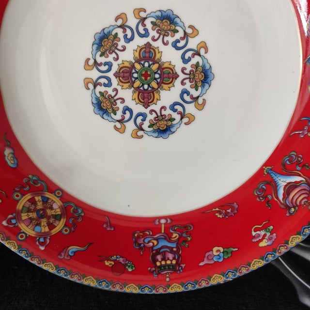 White Chinese Ceramic Plate,Qianlong Marked Famille Rose Porcelain Plate Hand Painted Eight Treasures Pattern For Sale - Image 8 of 10